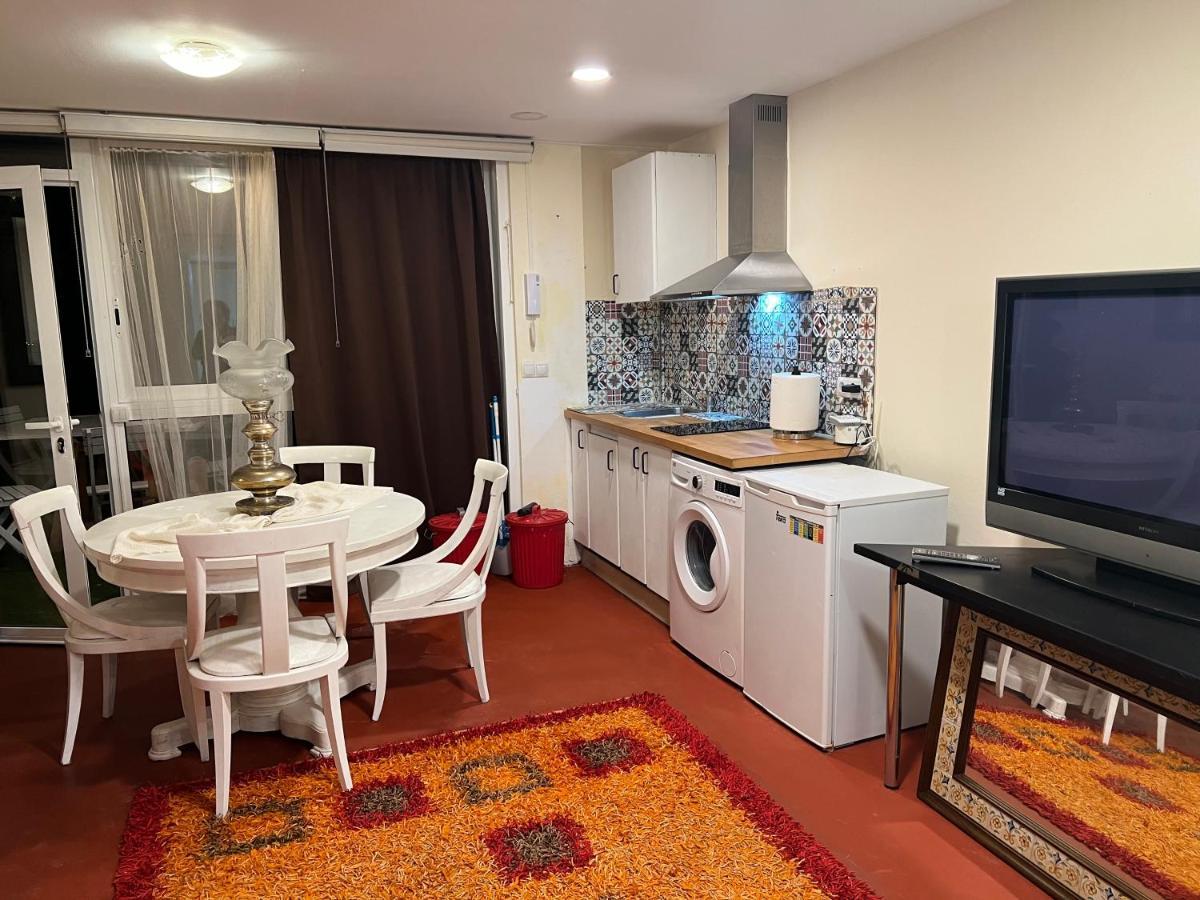Apartamento Abierto Con Patio Matadepera Dış mekan fotoğraf