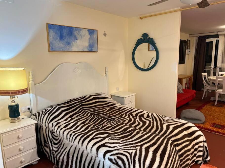 Apartamento Abierto Con Patio Matadepera Dış mekan fotoğraf